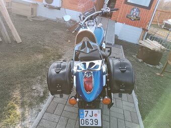 Kawasaki VN 900 Custom - 5