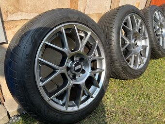 Kola 225/45 R17 Volkswagen Golf 8 - 5