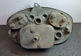 AUSTIN A50 - přístrojová deska, tachometr - 5