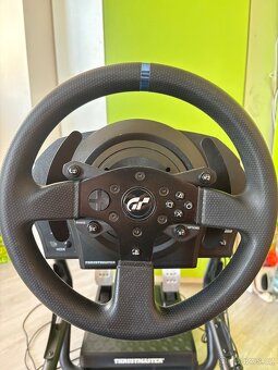 Playseat + Thrustmaster T300 - 5