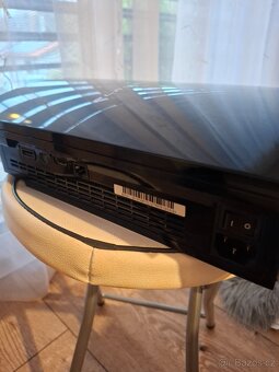funkční PS3 konzole + 2x ovladač - 5