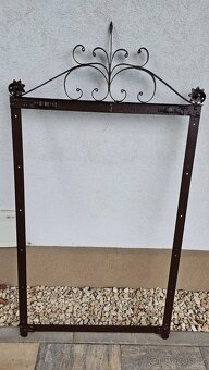 Ozdobný kovový rám - 5