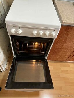 Plynový sporák s troubou - 5