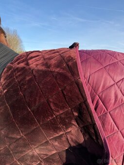 Stájová deka s teddy beranem. 155cm, 150g - 5