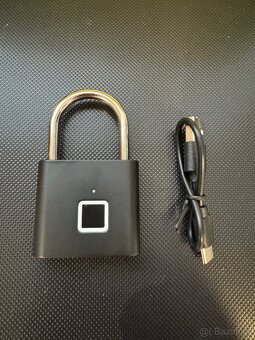 Chytrý visací zámek na otisk prstu nový - 5