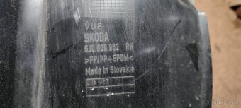 Plastový podoběh - 5