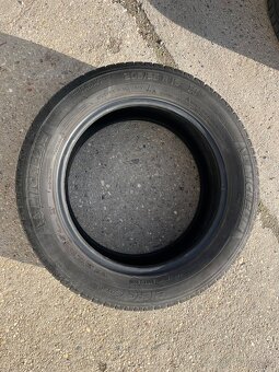 Pneu 205/55/16 - 5