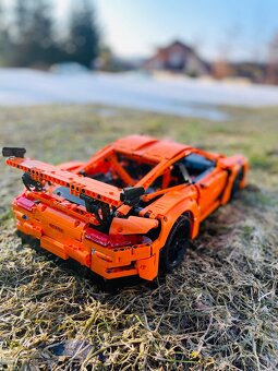 Porsche 911 GT3 rs - 5