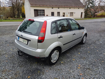 Ford Fiesta 1.3 51Kw RV.2004 TAŽNÉ - NOVÁ STK - 5