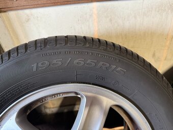 Letní pneu 195/65 R15 91T na originálních ALU discích ŠKODA - 5