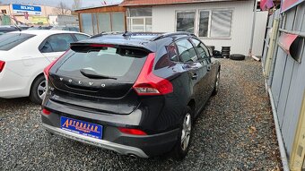 VOLVO V40 2.0 D3 150 SUMM CROSS COUNTRY - 5