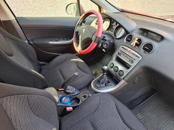 Peugeot 308 SW - 5