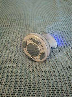 Kavitace s radiofrekvencí, LED a vibra terapií Zlime - 5