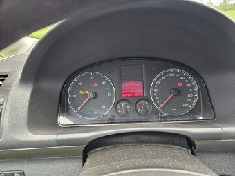 VW Touran 1.9 TDI 77kw BLS - 5