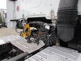 Predám MERCEDES BENZ Actros 1845 Mega - 5