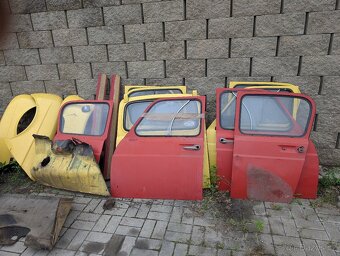 Renault 4 - 5