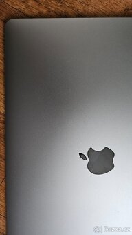 Apple MacBook Air A1932 (náhradní díly) - 5