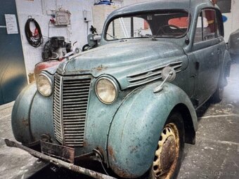 Renault juvaqatre 1938 s TP - 5