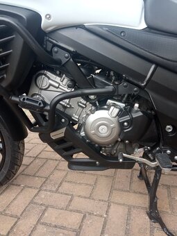 Suzuki DL 650 V strom - 5