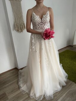 Svatební šaty různé styly - 5