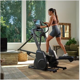 Eliptický trenažer NORDICTRACK Freestrider FS9i - 5