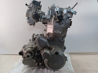 KTM LC4 640 - 620 NÁHRADNÍ DÍLY - 5