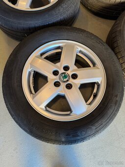 triton 195/65 R15 octavia - 5