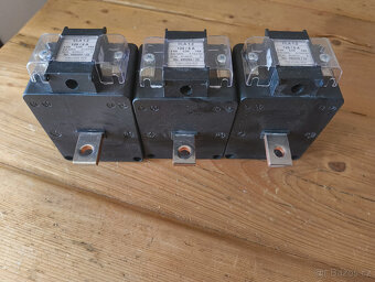 Měřící transformátor CLA 1.2 125/5A 5VA 0,5S 120% - 5