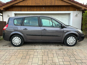 Renault Grand Scenic 1.9 dCi 88kW 7 míst - 5