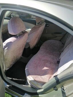 Nissan Primera 1.6 - 5