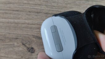 Pouzdro pro sluchátka Airpods 4 - 5