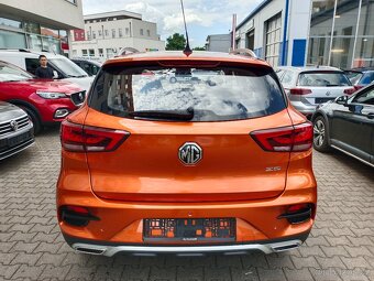 MG ZS 1.5 85kW 65tkm Full LED světlomety DAB ACC Climatic - 5