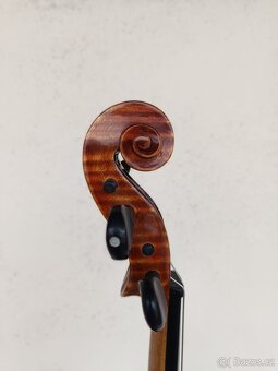 Housle - 5