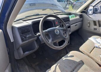 Volkswagen Transporter 2,5 TDI 65 kW nafta manuál 65 kw - 5