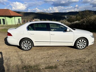 Škoda Superb II 2.0 TDI 125 kW DSG – béžová kůže, 2. majitel - 5