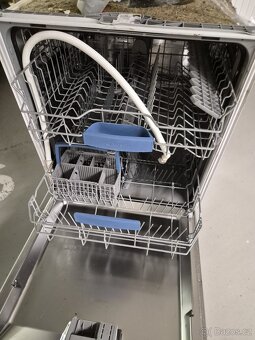 Vestavná myčka Bosch - 5