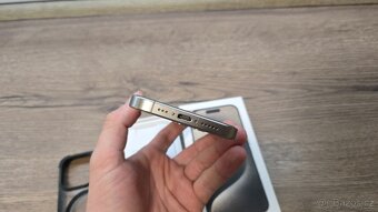 Apple iPhone 15 Pro 128Gb Přírodní Titan, hezký stav - 5