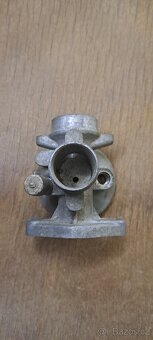 Karburátor torzo na motorku - 5