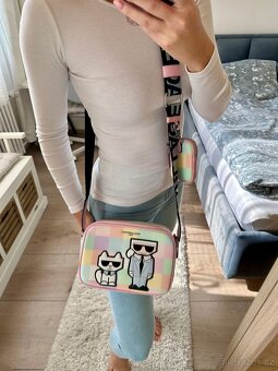 KOSTIČKOVÁ CROSSBODY KABELKA KARL LAGERFELD - 5