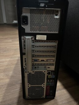 Dell Precision T3500 - 5