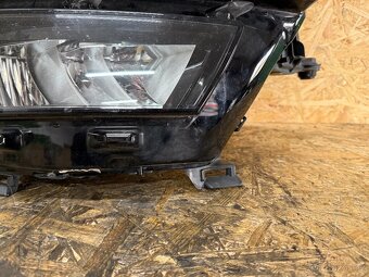 PRAVÝ PŘEDNÍ FULL LED SVĚTLOMET ŠKODA KAMIQ 658941016 - 5