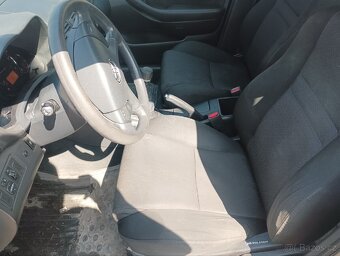 Toyota Avensis 2.0 D - 5