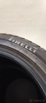Zimní 235/45/18 Pirelli Sottozero 3 Winter, DOT4222, 7.5mm - 5