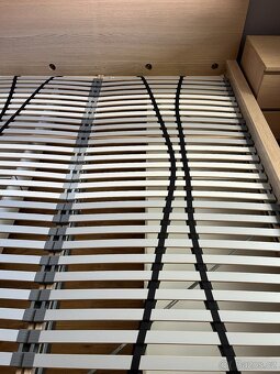 Postel IKEA MALM 180x200 - 5