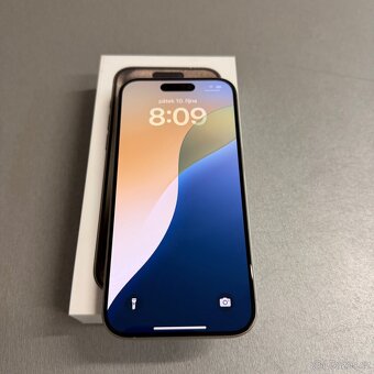 iPhone 15 Pro 128GB natural titan, bez škrábance, záruka - 5