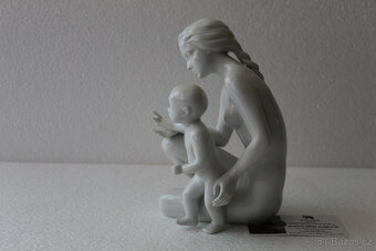 Matka s dítětem – Royal Dux, styl Brusel - 5