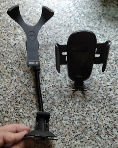 Reproduktory, kryty na telefony, klávesnice, Kabely, CD - 5