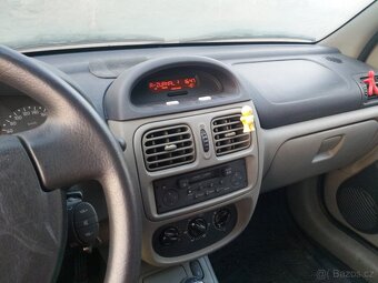 Renault Thalia 1.4 - 5