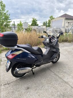 Aprilia Atlantic 125 - 5