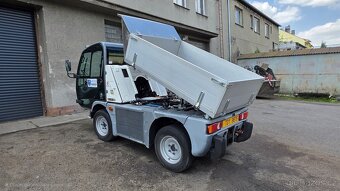 Víceúčelový zametací stroj AUSA B200H, sklápěč, 4x4 - 5